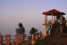 Photo of Pagoda Point Road, Yercaud, Tamil Nadu, India by Monica Maiti