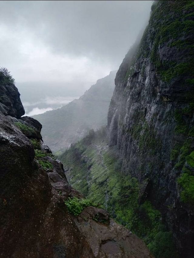 Photo of Kalavantin Durg Trek, Panvel, Prabalmachi, Maharashtra, India by Omkar Kule