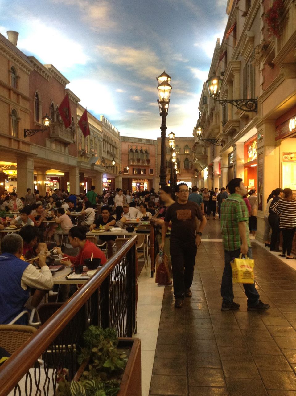Photo of Business and Leisure trip to China , Hong Kong and Macau 2/7 by Arham Partap Jain