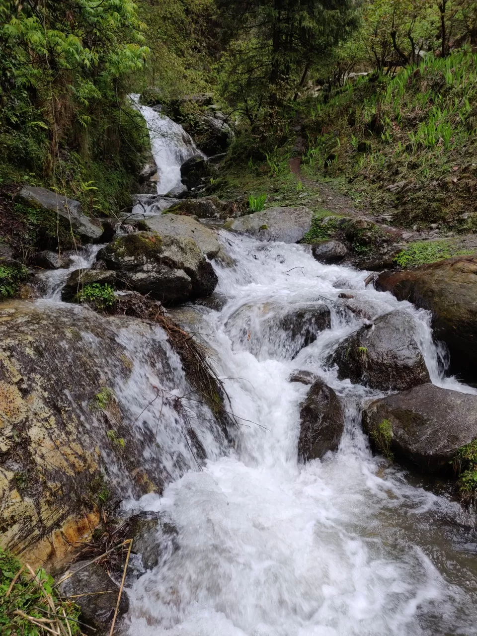 Photo of Trek to this beautiful village uphill, away from the crowd in Kasol by Joseph Varkey