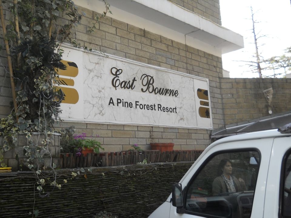 Photo of My first experience with Snow-the wonder of it all..at Shimla 17/17 by Geetanjali