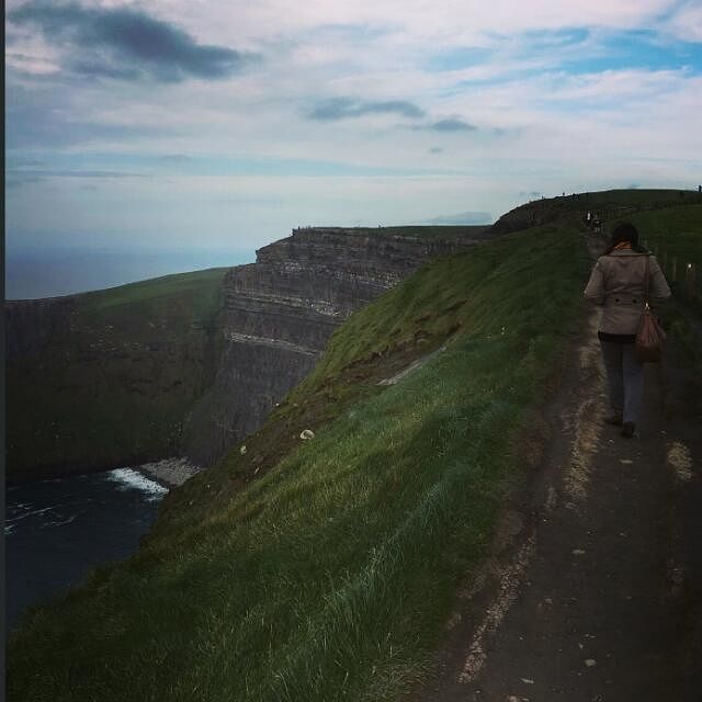 Photo of Land of Bramstoker's Dracula, Gulliver's Travels and Irish coffee(whiskey): Dublin It Is! 8/9 by Geetanjali