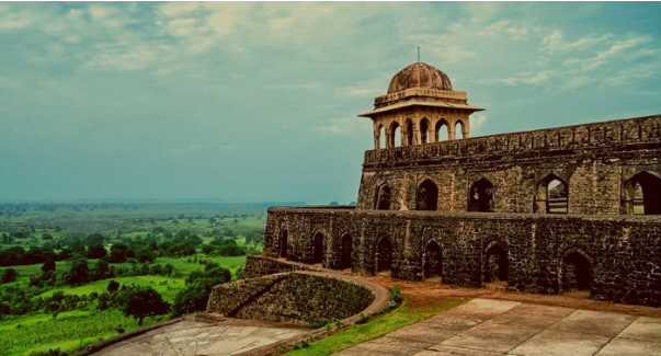 Photo of Mandu - Once Upon A Time 3/3 by Urvesh Bhatt