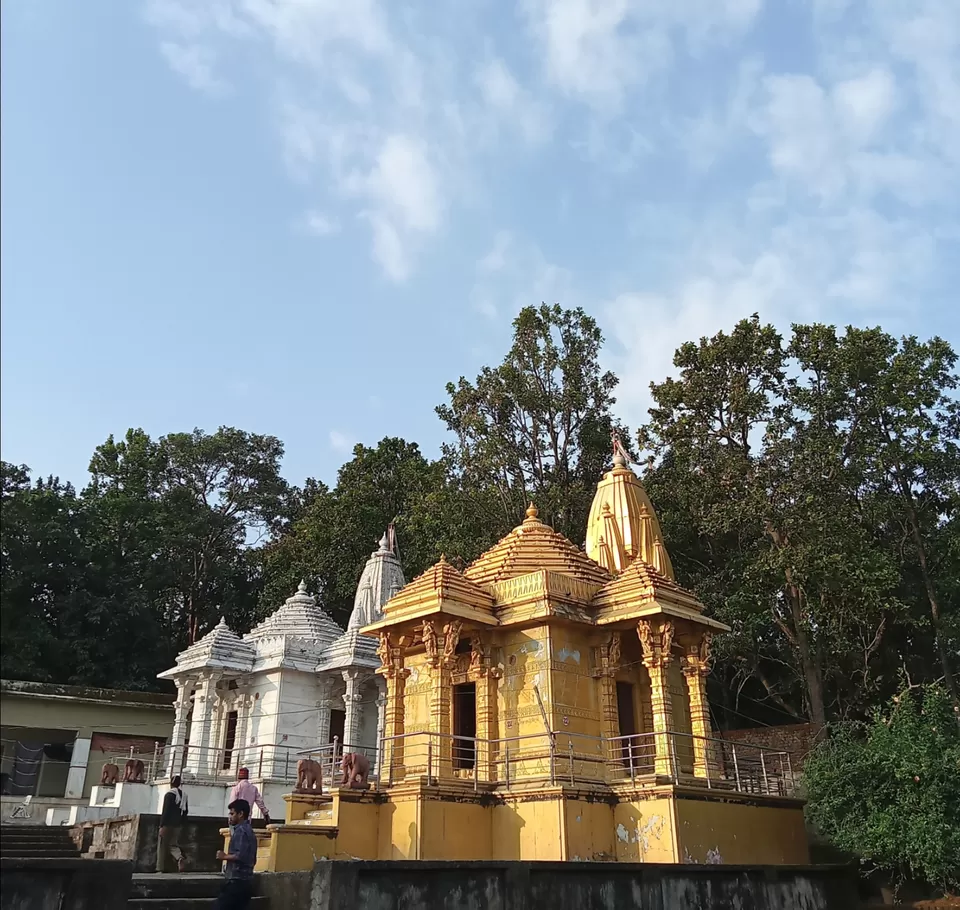 Photo of Paaras_Nath Hill: A Jain Pilgrimage! Do Check out this mesmerizing natural beauty!!! by Marco Polo