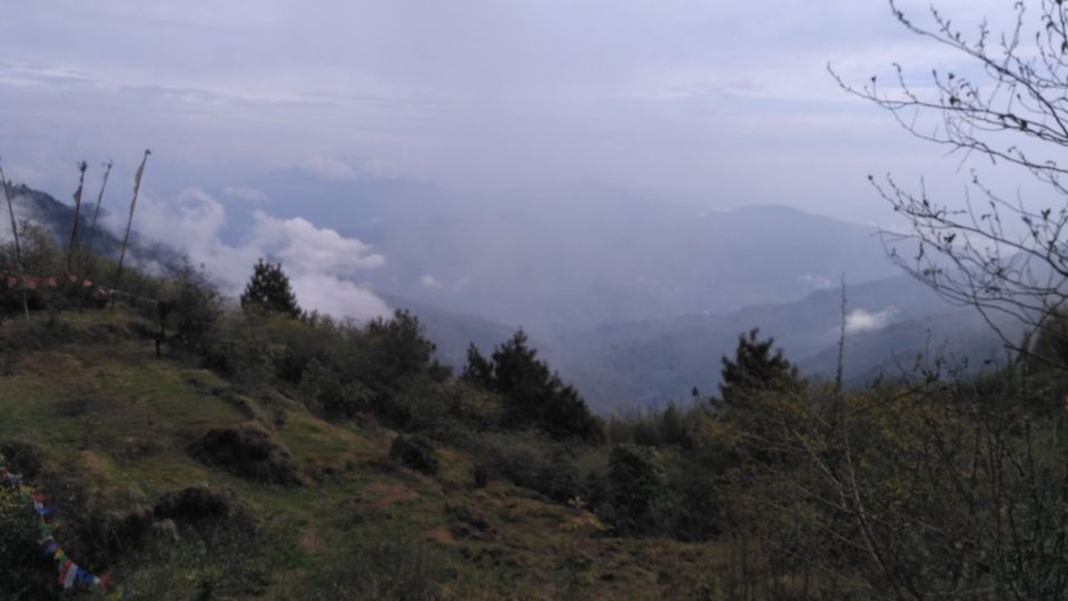 Photo of Tiger Hill Sunrise Observatory, Darjeeling, West Bengal, India by Pankaj Verma (kAGE OF NATURE)