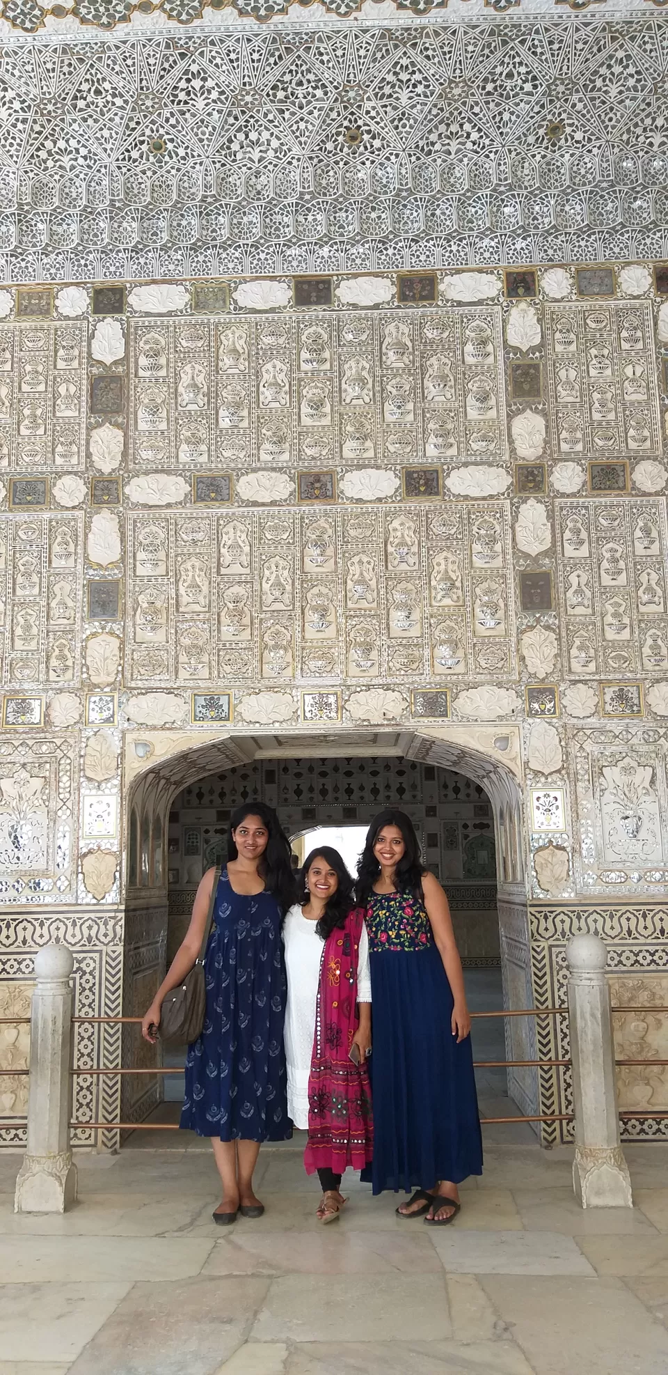 Photo of Sheesh Mahal, Devisinghpura, Amer, Jaipur, Rajasthan, India by Gayatri Talavdekar