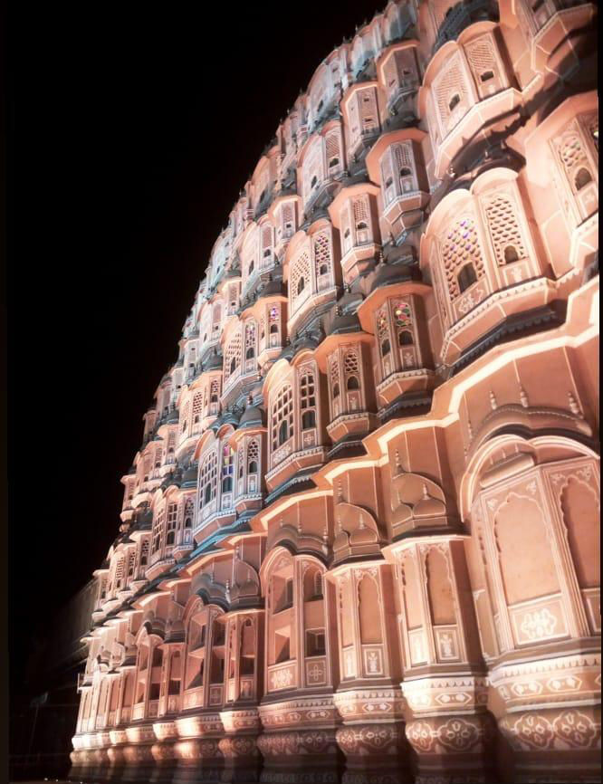 Photo of 6 days, and still wanted more of just Jaipur. #padharomaredes - 1/4 1/1 by Gayatri Talavdekar