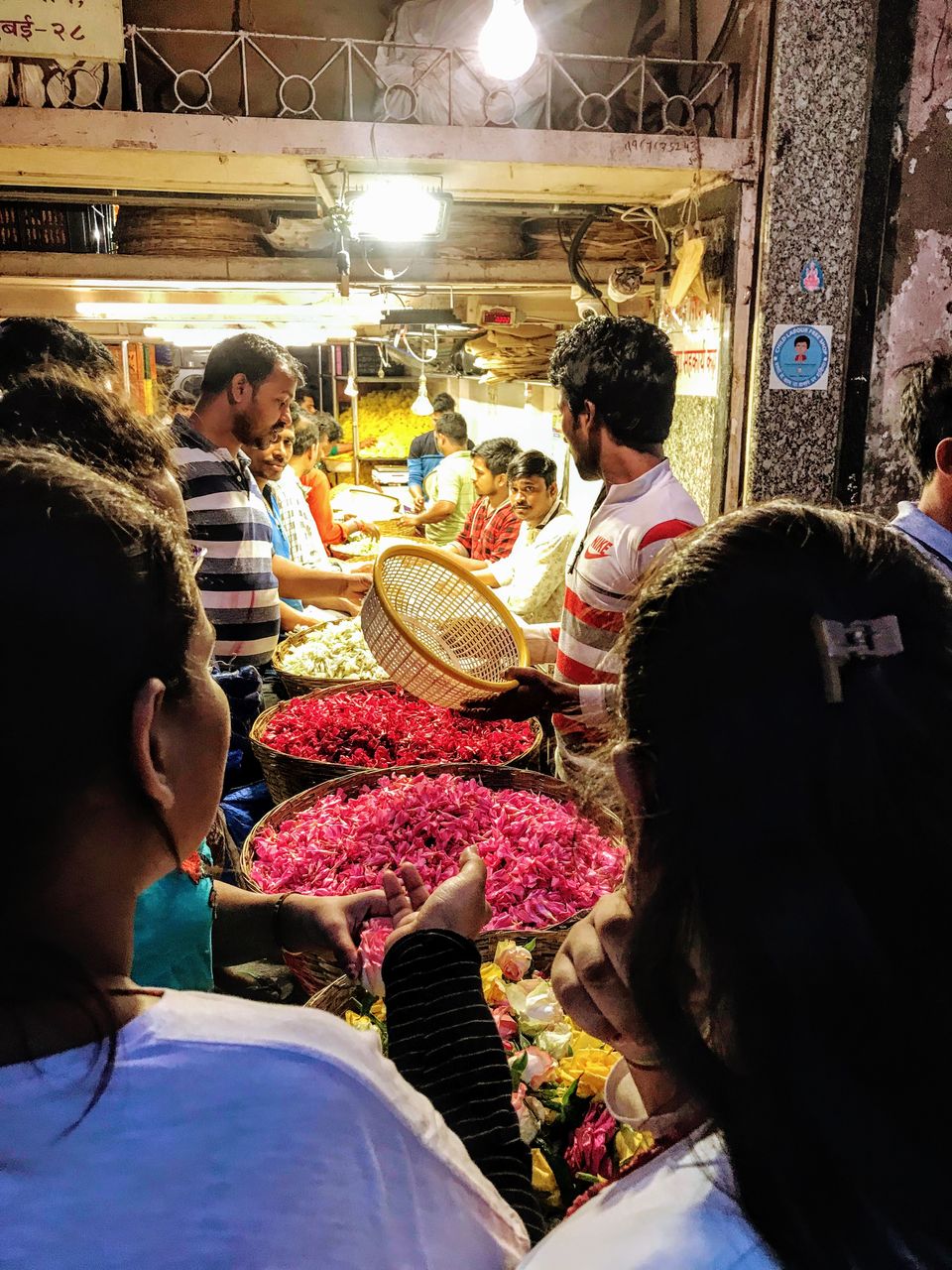 Photo of Mumbai Series - Dadar Flower Market (Part 1) by TwoMuchTogether