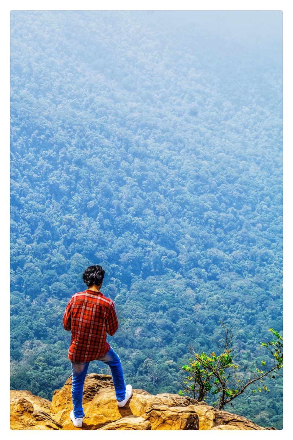 Photo of Madikeri, Karnataka, India by Abhishek K