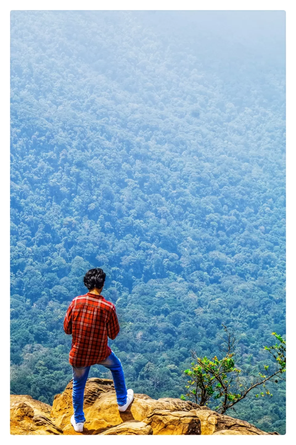 Photo of Madikeri, Karnataka, India by Abhishek K