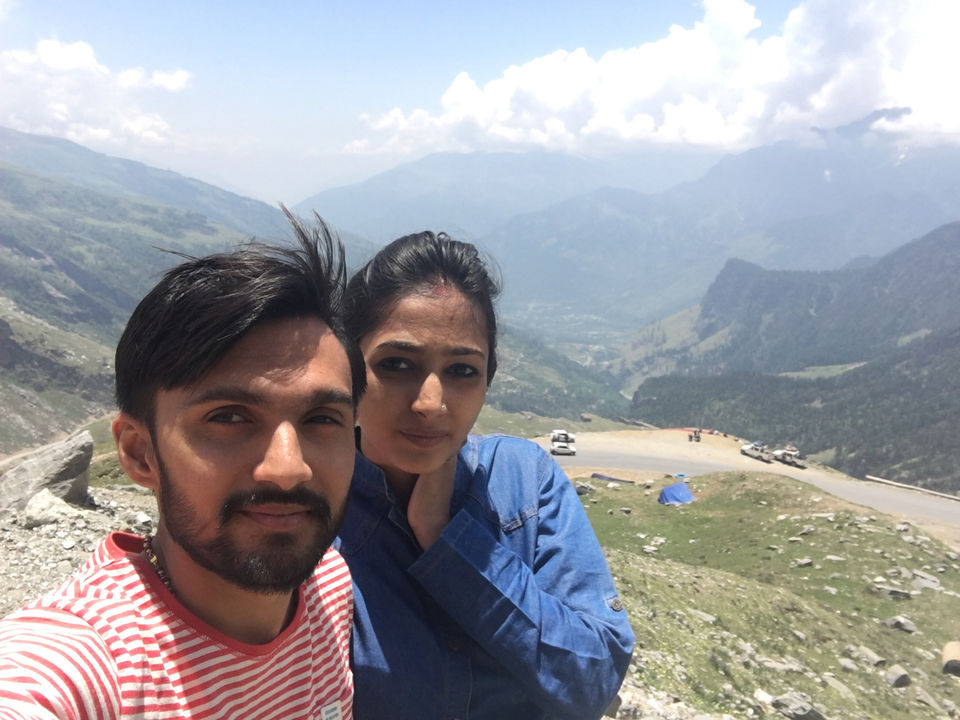 Photo of Rohtang Pass, Manali, Himachal Pradesh, India by Dhaval & Dharini