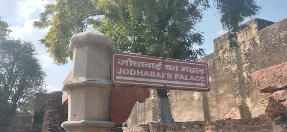 Photo of Fatehpur Sikri, Uttar Pradesh, India by Shubham Jamwal
