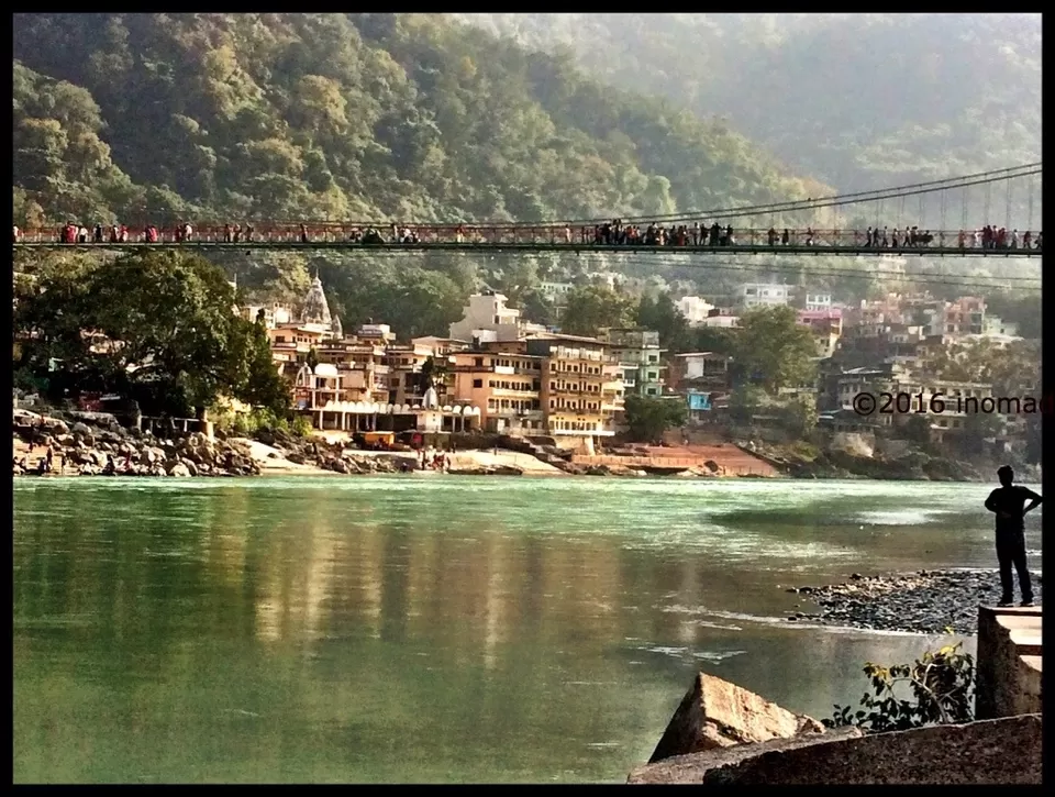 Photo of Laxman Jhula Bridge, Tapovan, Rishikesh, Uttarakhand, India by Piyush