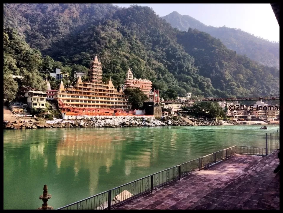 Photo of Laxman Jhula Bridge, Tapovan, Rishikesh, Uttarakhand, India by Piyush