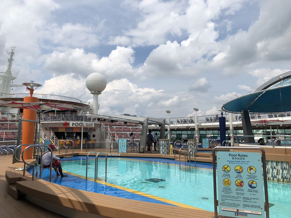Photo of Our first Cruise - Once in a lifetime experience! 4/8 by Gunjan Sharma