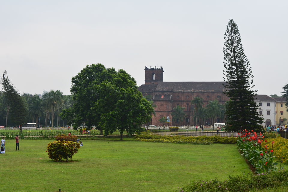 Photo of Basilica of Bom Jesus, Old Goa Road, Bainguinim, Goa, India by Tulika Todi
