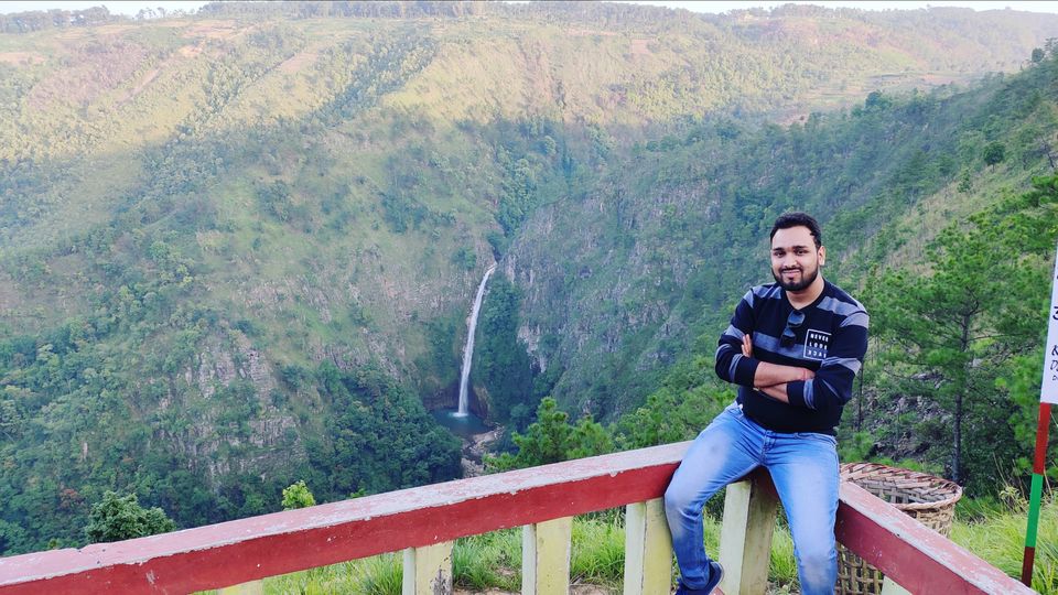 Photo of बस तय किया और चल पड़े मेघलाय के सफ़र पर by Ashutosh Sharma