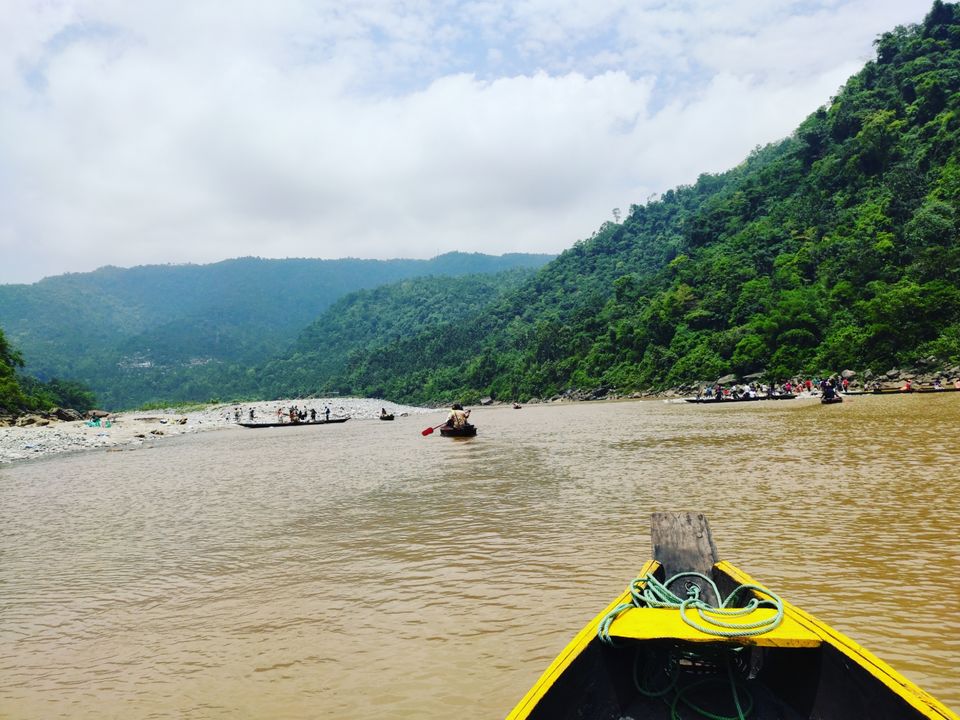 Photo of बस तय किया और चल पड़े मेघलाय के सफ़र पर by Ashutosh Sharma