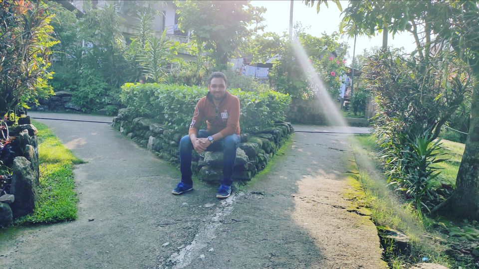 Photo of बस तय किया और चल पड़े मेघलाय के सफ़र पर by Ashutosh Sharma