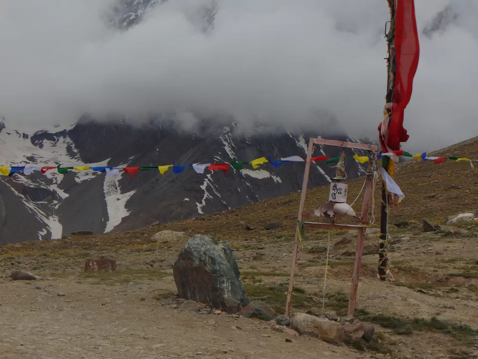 Photo of Kunzum Pass, Dhar Thachakarpo, Himachal Pradesh by avinash rajput