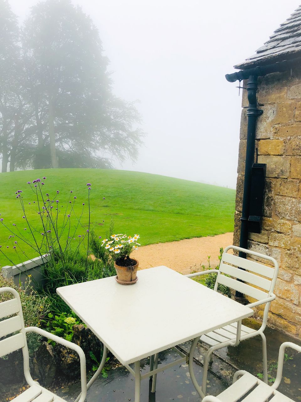 Photo of Broadway Tower, Chipping Campden, Broadway, UK by Nirali Shah
