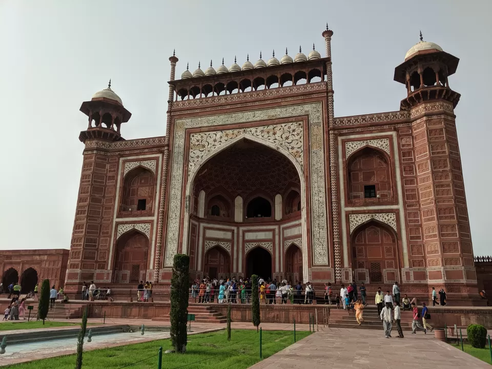 Photo of Agra, Uttar Pradesh, India by Robbin Singh