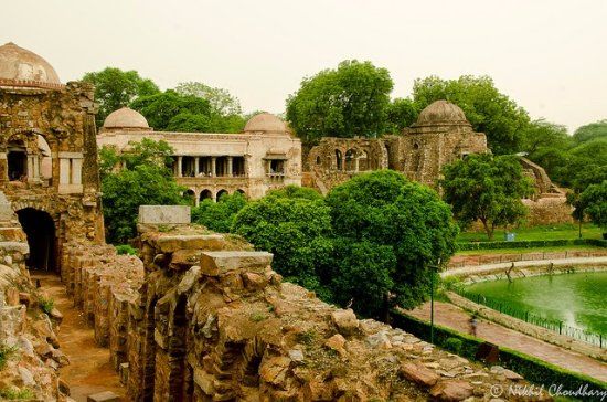 Photo of Hauz khas village, IIT Delhi Main Road, IIT Campus, Indian Institute of Technology Delhi, Hauz Khas, New Delhi, Delhi, India by Shivani Rawat