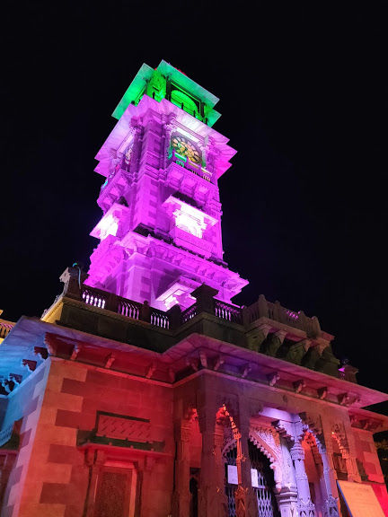 Photo of Ghanta Ghar Chowk, Subzi Mandi, Delhi, India by Shivani Rawat