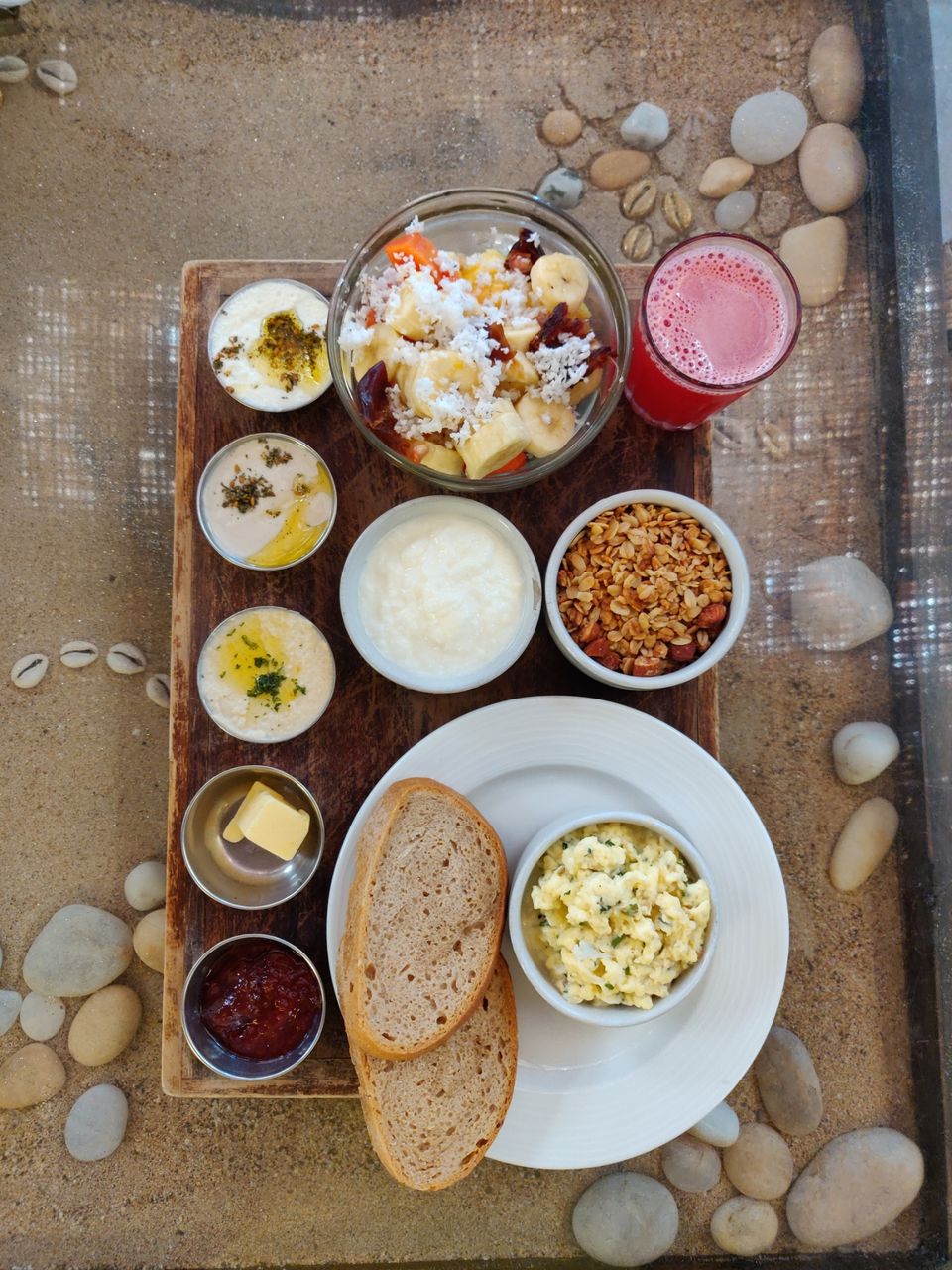 Photo of Artjuna, Market Road, Monteiro Vaddo, Anjuna, Goa, India by Priya Desai