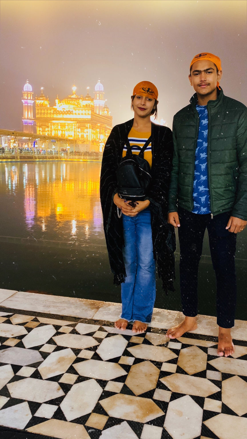 Photo of “FAMILY TRIP” 5 Days 2 States JAMMU & KASHMIR And PUNJAB by Deepika Yadav