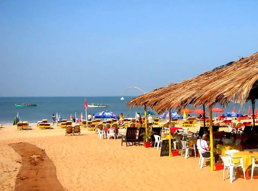 Photo of Best beaches To Visit In North Goa 3/8 by FreakyTraveller