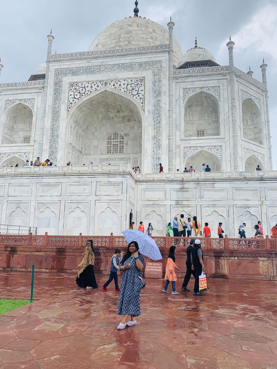 Photo of Taj Mahal, Dharmapuri, Forest Colony, Tajganj, Agra, Uttar Pradesh, India by Escape Route: Travel And Food Blog By Saloni Aggarwal