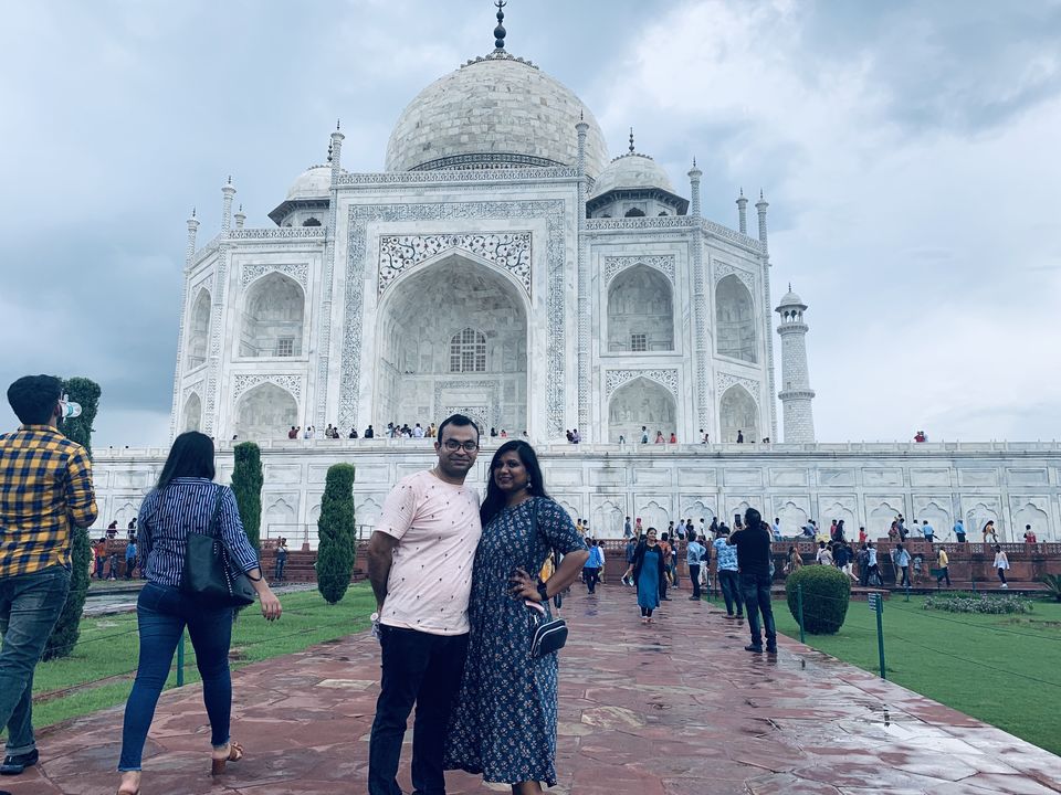 Photo of Taj Mahal, Dharmapuri, Forest Colony, Tajganj, Agra, Uttar Pradesh, India by Escape Route: Travel And Food Blog By Saloni Aggarwal