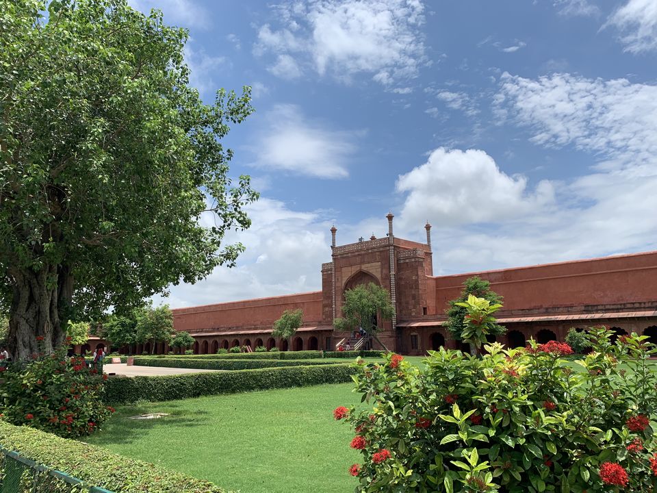 Photo of A complete itinerary for 1 Night 2 Days Visit to Agra from Delhi by Escape Route: Travel And Food Blog By Saloni Aggarwal