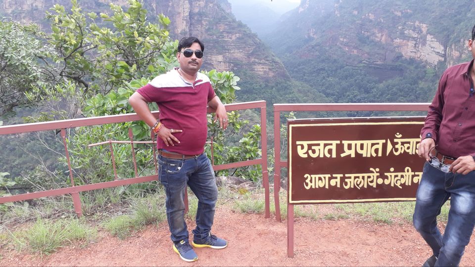 Photo of देश के दिल में बसा है पहाड, जंगल, झील, झरनों वाला नगर पंचमढी ... by Ravi Singh