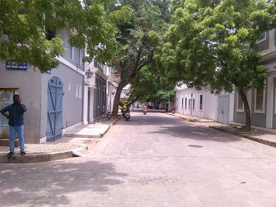 Photo of Pondi and thiruvanamali 5/22 by Santhosh Kumar Gaikwad