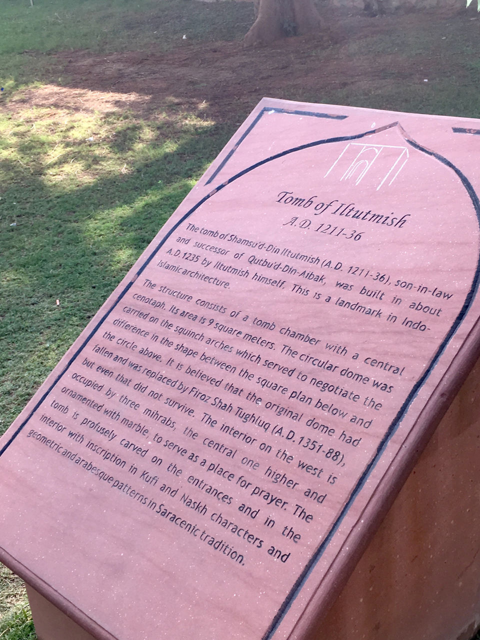 Photo of Qutub Minar, Seth Sarai, Mehrauli, New Delhi, Delhi, India by Kajol Aikat