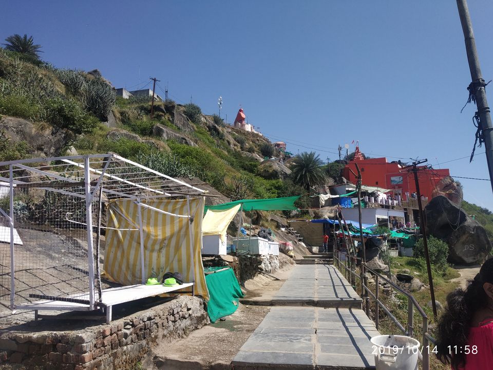 Photo of Mount Abu….Our first road trip from Ahmedabad 13/15 by Praful Potdar