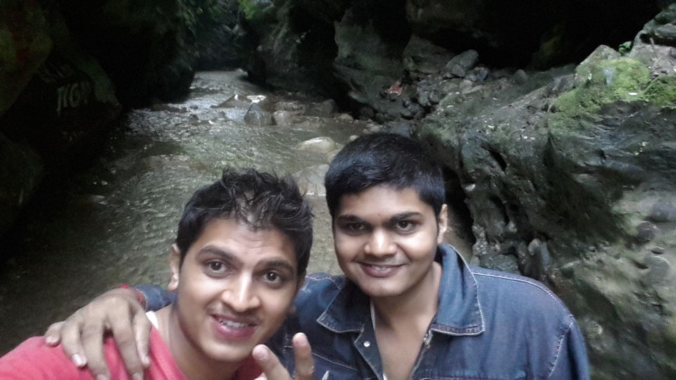 Photo of Backpacking to Uttrakhand.... by Riket Shah