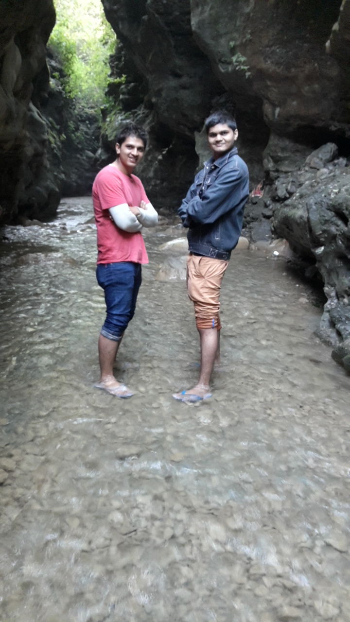 Photo of Backpacking to Uttrakhand.... by Riket Shah