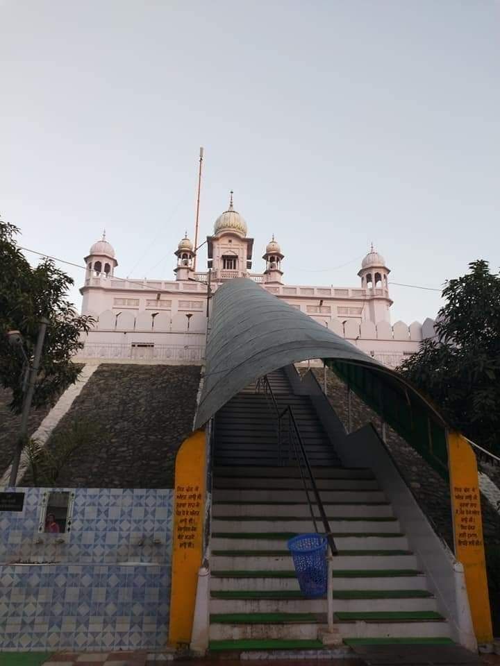 Photo of Gurudwara Parivar Vichora by Dr. Yadwinder Singh