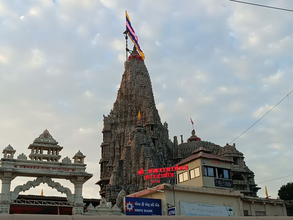 Photo of Dwarkadhish Temple by Dr. Yadwinder Singh