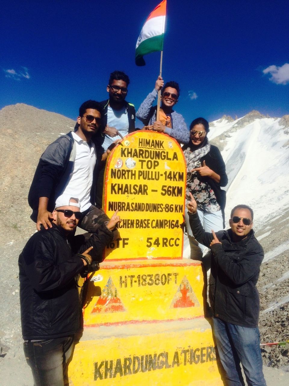 Photo of Here is how One Girl and Five Boys Road Tripped from Srinagar to Leh, Ladakh in Ten Days by Surbhi Vedi