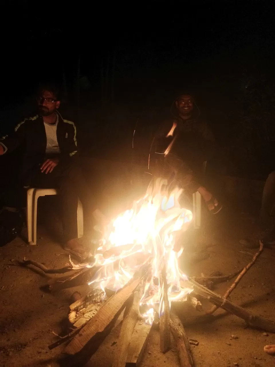 Photo of Here is how One Girl and Five Boys Road Tripped from Srinagar to Leh, Ladakh in Ten Days by Surbhi Vedi