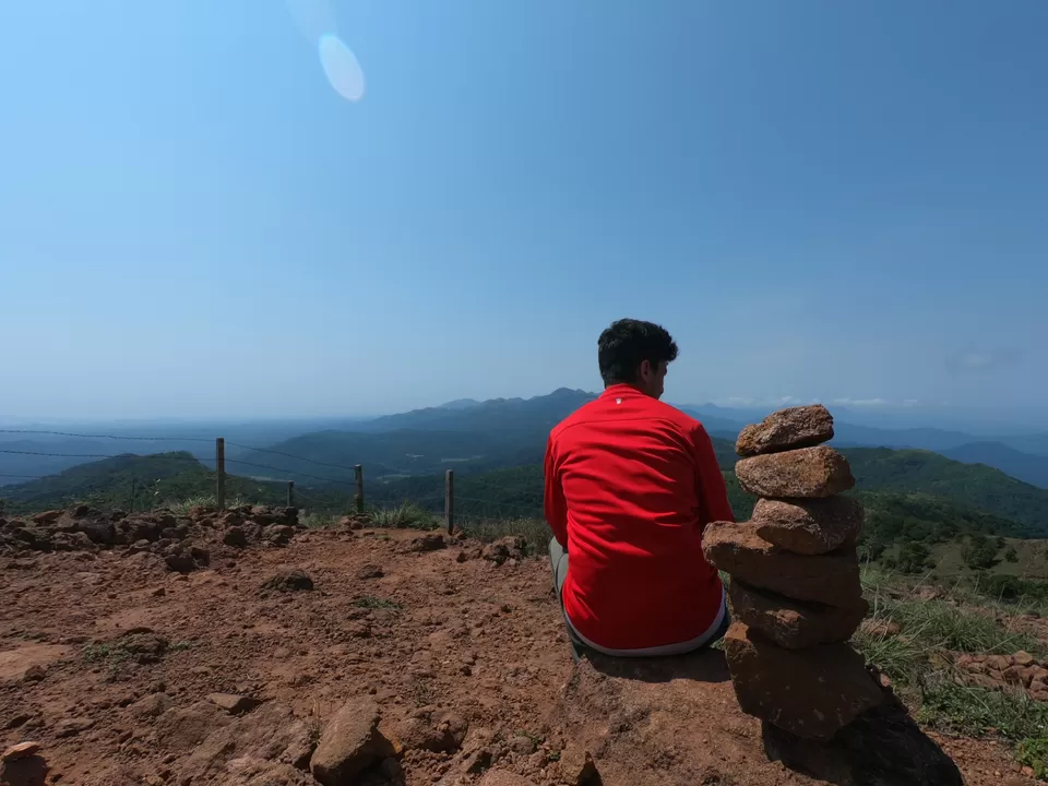 Photo of Brahmagiri hill view point, Thannimani, Karnataka, India by The Roamantics 