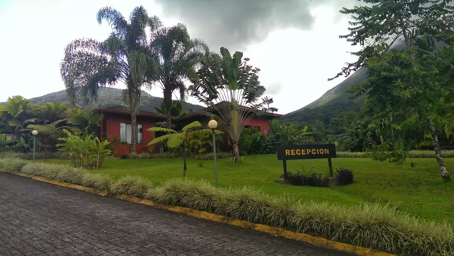 Photo of Lomas del Volcán, La Fortuna, Alajuela, Costa Rica by Saravanan