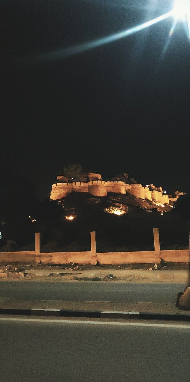 Photo of Jaisalmer, Rajasthan, India by Samarth Thite