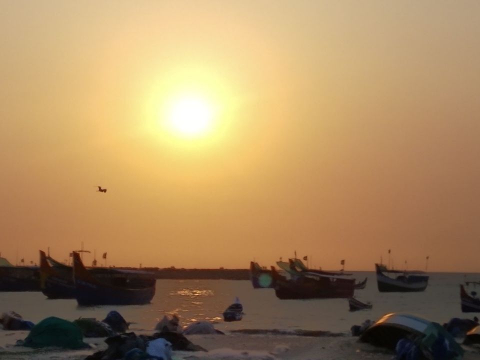 Photo of Kozhikode Beach, Kozhikode, Kerala by Namitha Vinod