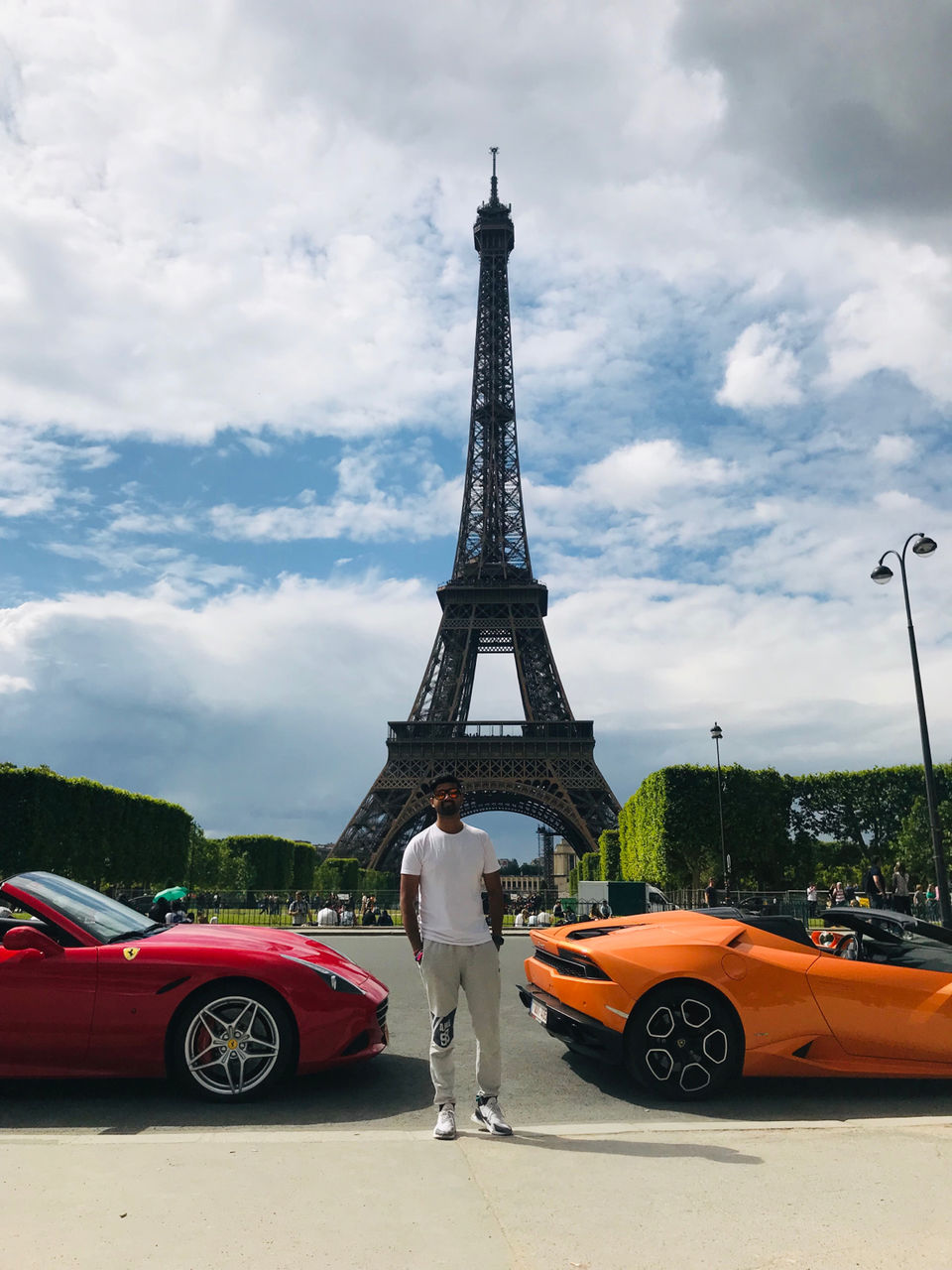 Photo of Paris by Aagosh Chauhan
