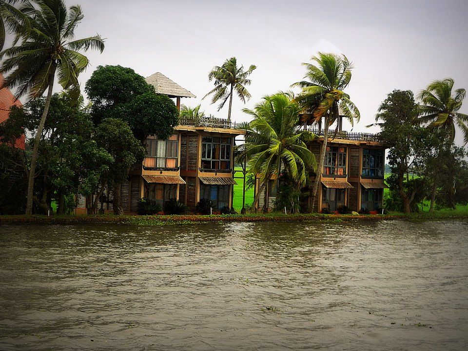 Photo of Alleppey Backwaters 2/8 by Eva Rana